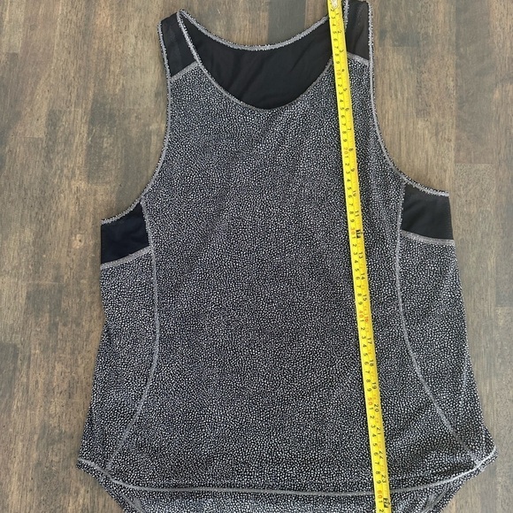 Lululemon Tank Top - Picture 4 of 4